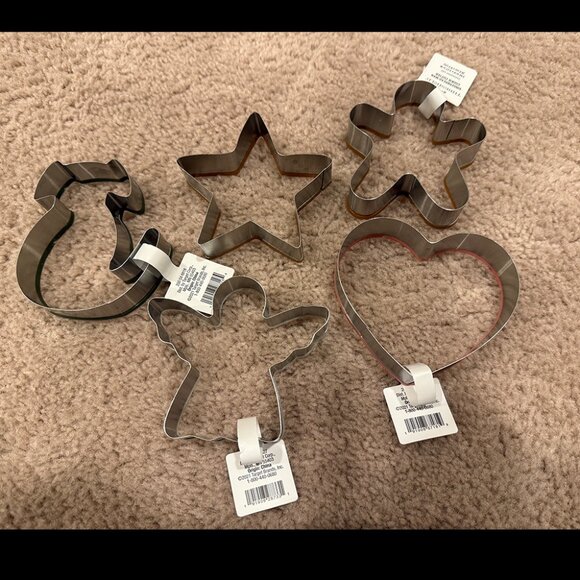 Threshold: Cookie Cutters - Picture 3 of 3